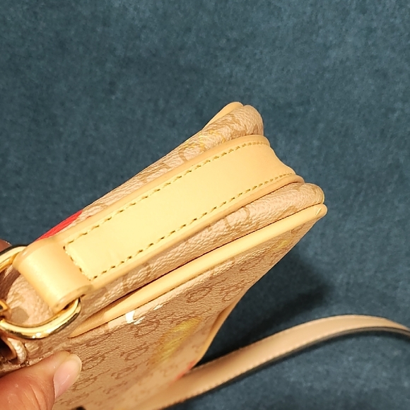 Trendy Beige Crossbody Bag with Colorful Accents - Picture 11 of 13